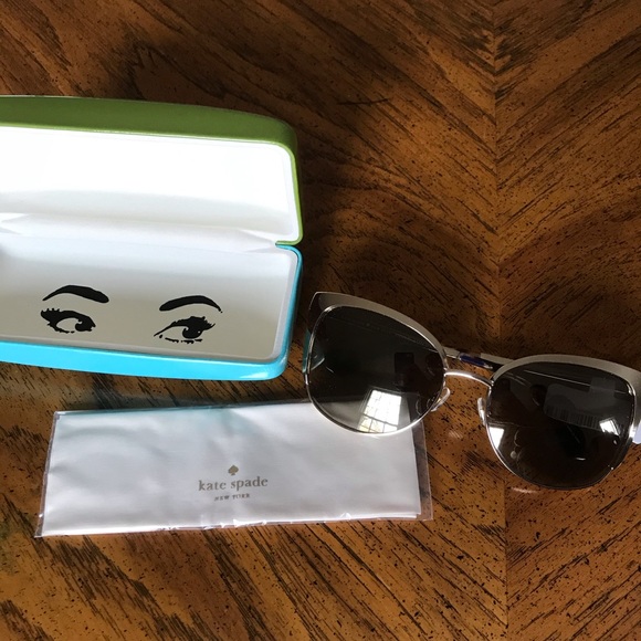 Kate Spade ♠️ Sunglasses NWT! - Picture 3 of 7